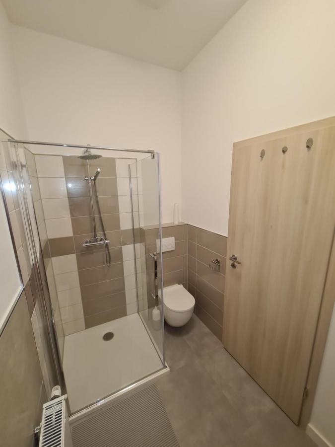 Apartament Suite 1 贝恩堡 外观 照片